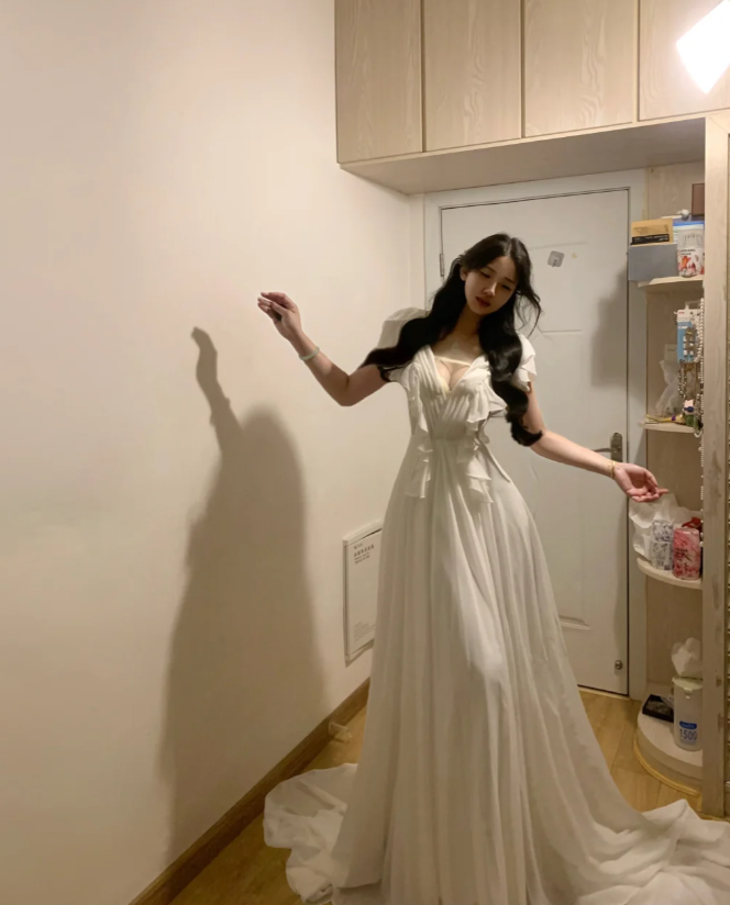 Pretty V Neck White Chiffon Ruffles Long Party Dress Guest Dress SP291