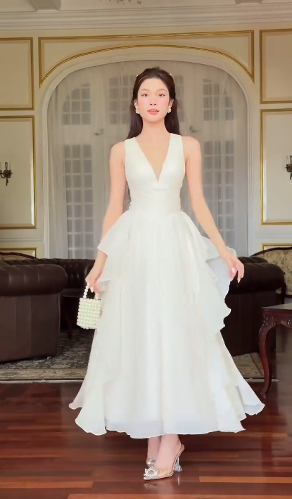 Charming White V Neck Chiffon A Line Formal Long Evening Dress Guest Dress SP255