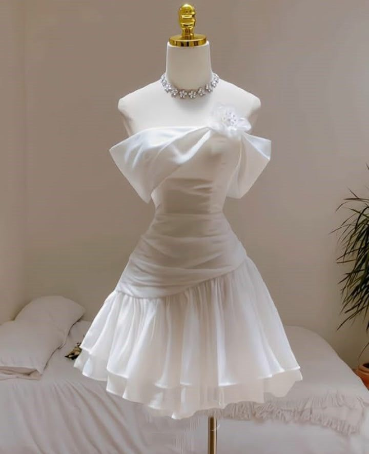 Simple White Satin ALine Short Graduation Homecoming Dress 19th Birthday Outfits Y9577