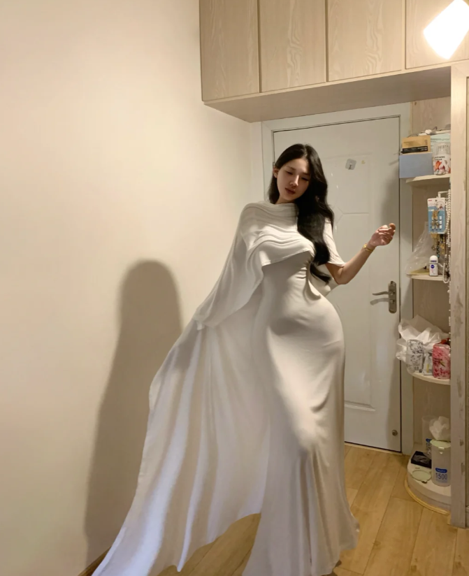 Elegant White Satin Mermaid Long Prom Dress Birthday Party Gown SP284