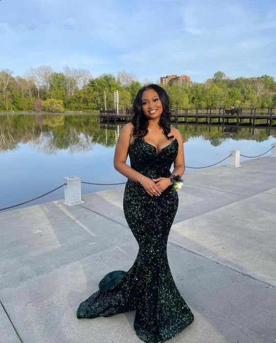 Dark Green V-Neck Long Mermaid Prom Dress With Sequins Y5895