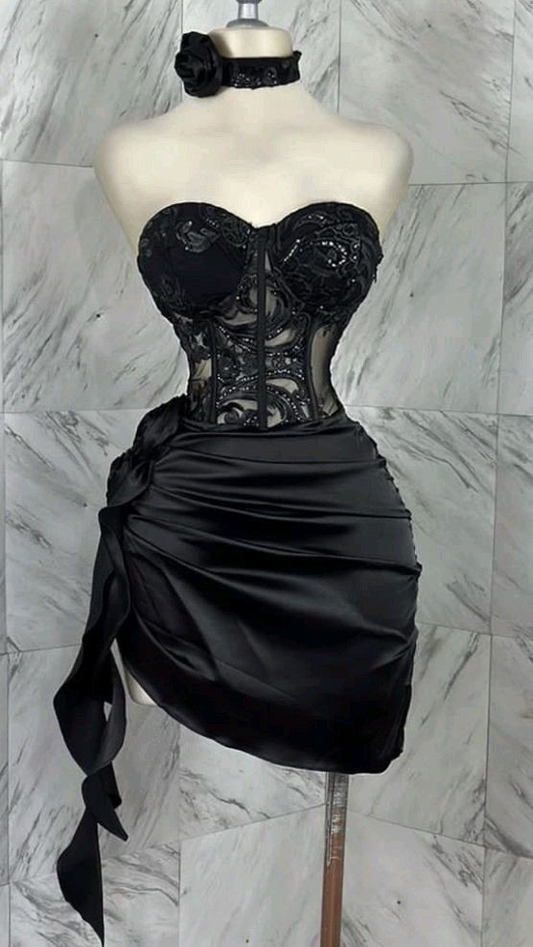 Elegant Black Sweetheart Neck Satin Applique Sheath Cocktail Dress Short Homecoming Dress Y9162