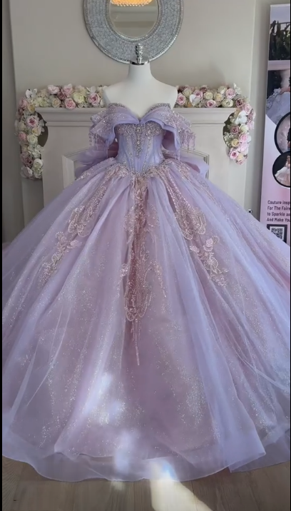 Glamorous Ball Gown Lilac Tulle Sequin Beaded Quinceanera Dress Sweet 15 Dress With Bow SP4294