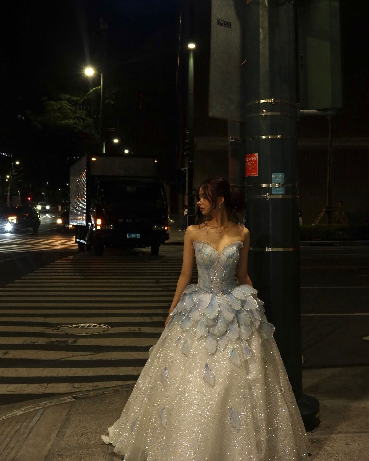 Glamorous Strapless Tulle Sequin Petals Ball Gown Formal Quinceanera Dress SP470