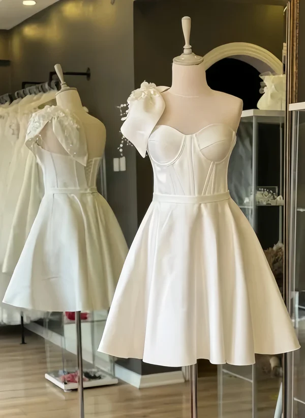 Fashion Bow One Shoulder White Sweetheart Neck Short Graduation Homecoming Dress Birthday Outfits Y9818