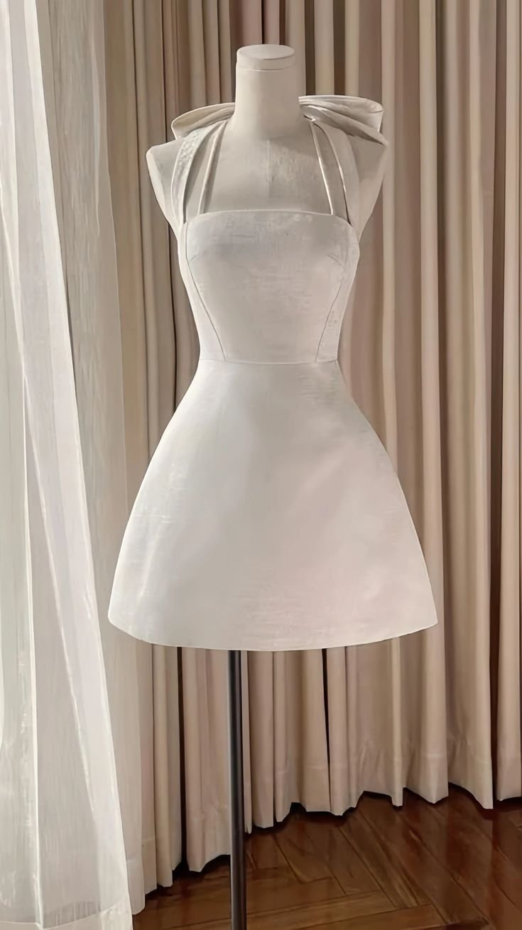 Classy Bow Halter A Line Short Birthday Outfits White Formal Graduation Homecoming Dress Y9588