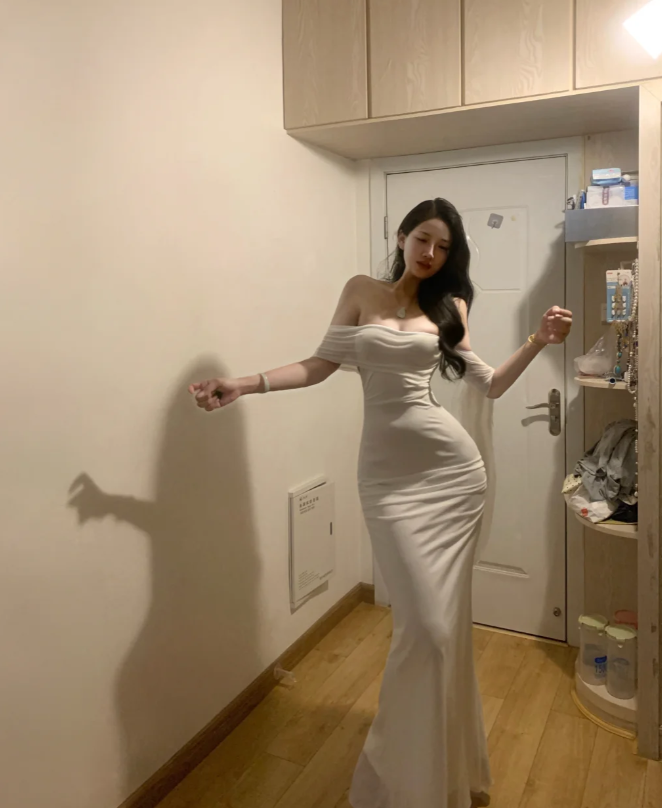Classy Off The Shoulder White Chiffon Mermaid Prom Gown Long Party Dress Guest Dress SP289