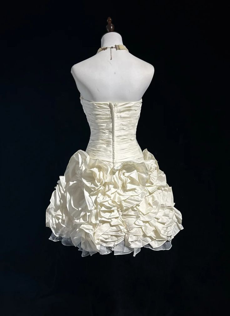 Pretty Strapless White Satin Pleated A Line Homecoming Dress 18th Birthday Outfits Y9514