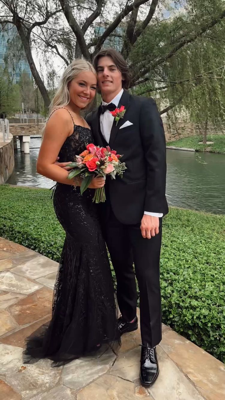Elegant Black Sheath/Column Long Prom Dress,Black Tulle Evening Dress Y2571