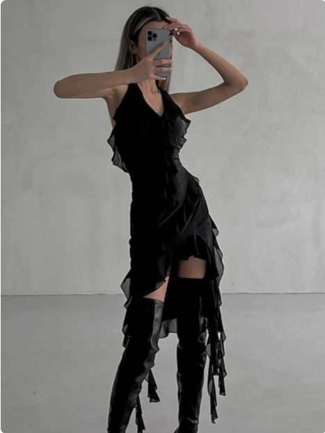Sexy Irregular Ruffled Halter Chiffon Backless Homecoming Dress Black Cocktail Dress Y9084