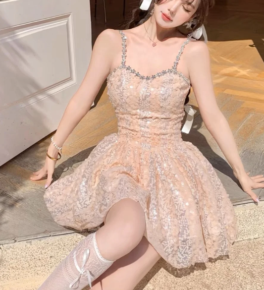 Pretty Spaghetti Straps Lace Beaded A Line Birthday Outfits Formal Short Graduation Homecoming Dress Y9208