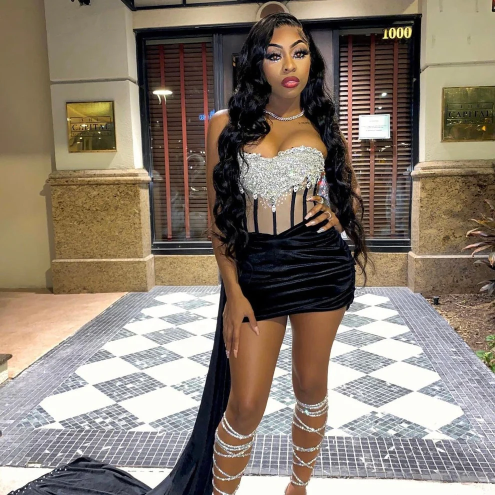 18th Birthday Outfit Black Velvet Sheath Homecoming Dresses, Custom Made Party Dresses Y323
