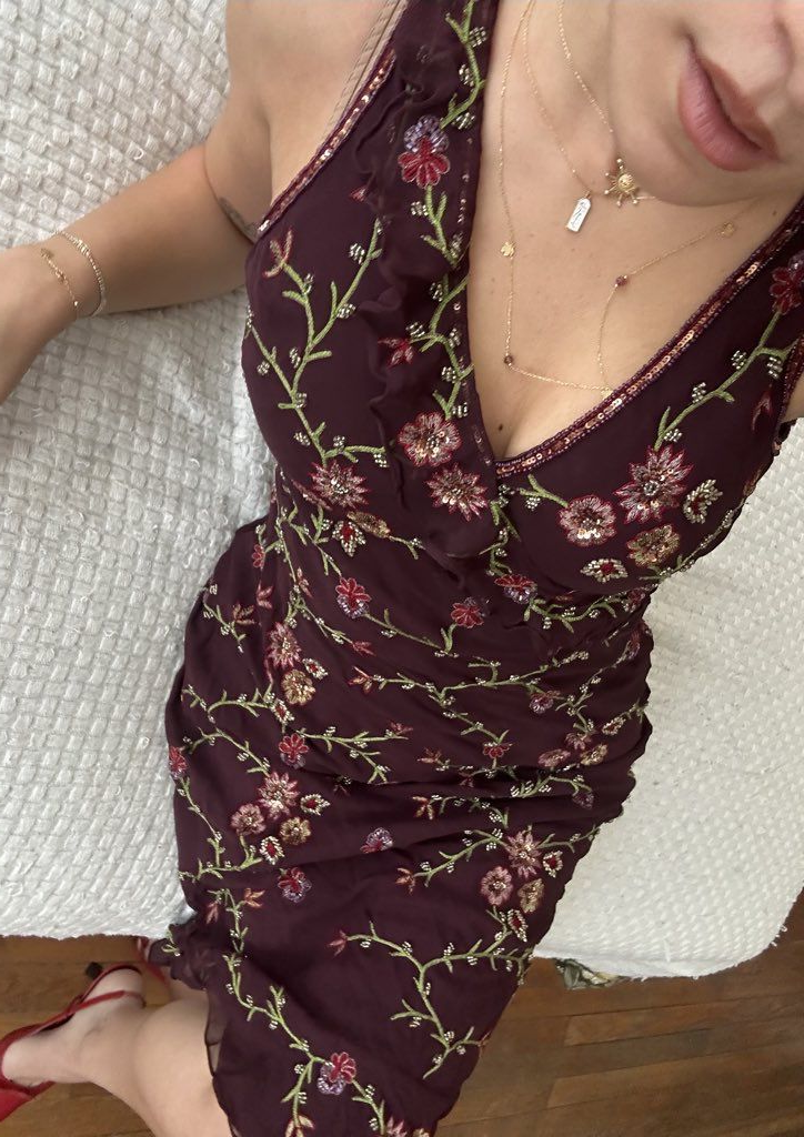 Pretty Burgundy V Neck Chiffon Sequin Beaded Long Evening Dress Birthday Outfits SP882