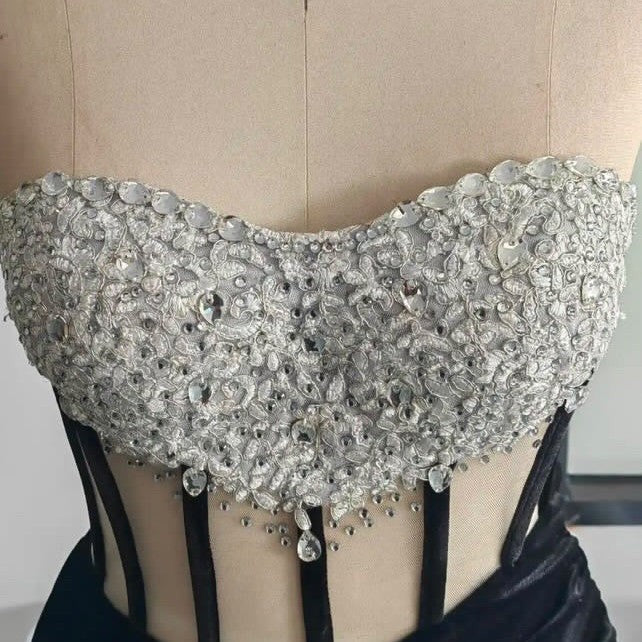 18th Birthday Outfit Black Velvet Sheath Homecoming Dresses, Custom Made Party Dresses Y323