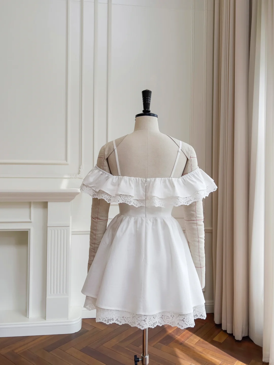 Vintage Off The Shoulder White Short Birthday Party Dress Homecoming Dress Y9051