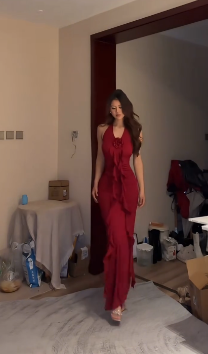 Sexy Burgundy Halter Satin Sheath Long Evening Gown Formal Birthday Dress SP233