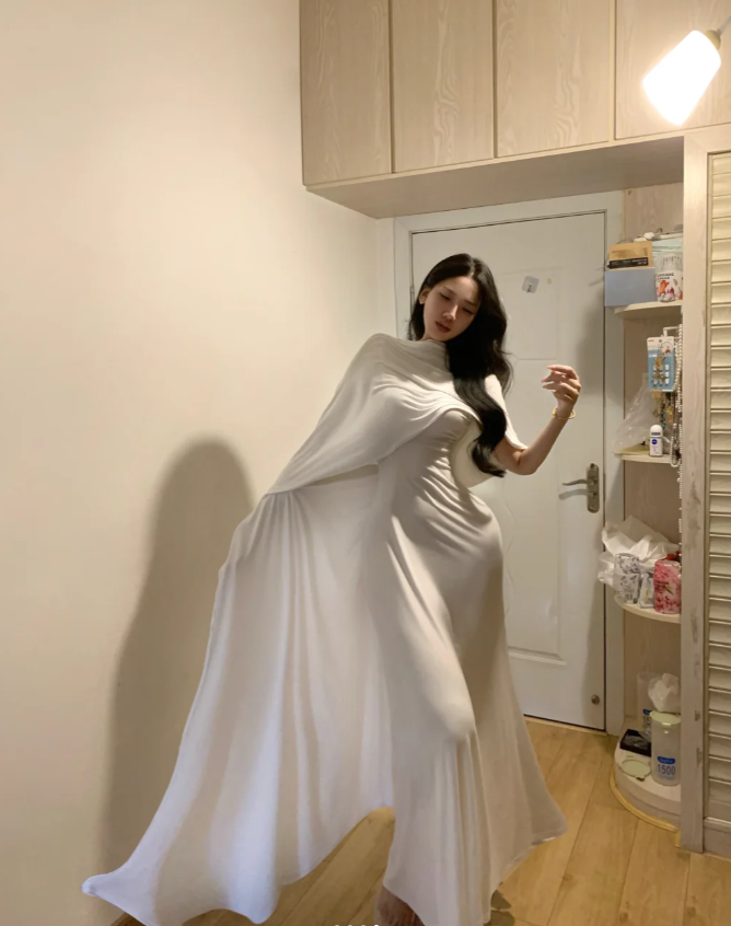 Elegant White Satin Mermaid Long Prom Dress Birthday Party Gown SP284