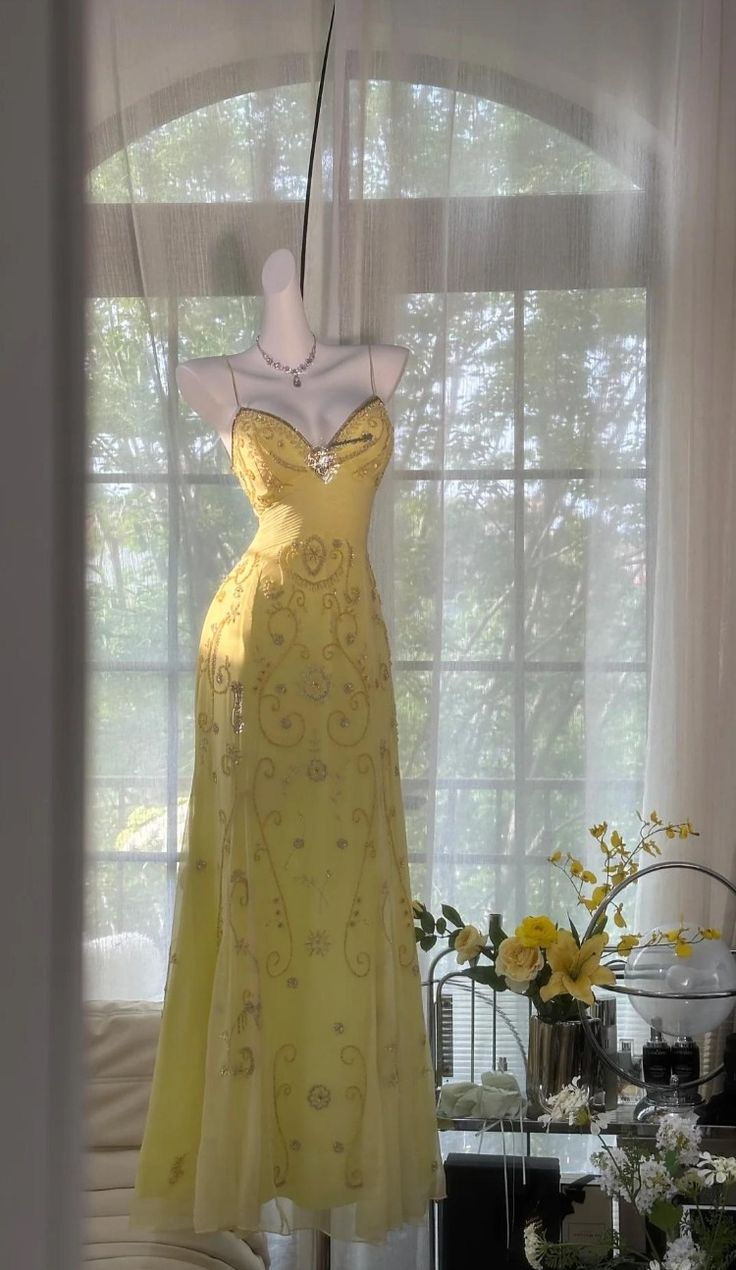 Sparkly Yellow Chiffon Beaded Prom Dress,Spaghetti Straops Backless Party Gown Evening Dress Y8718