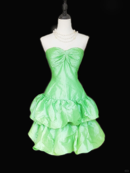 Cute Lemon Green Sweetheart Neck Satin Pleated Layered A Line Short Birthday Outfits Formal 7th Grade Homecoming Dress Y9225