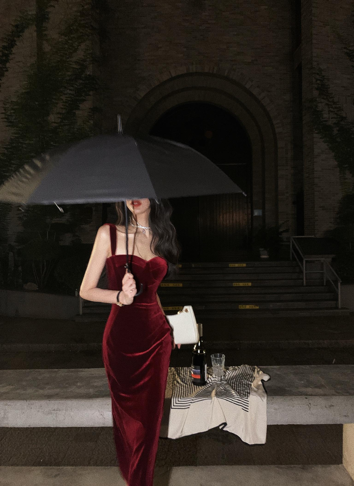 New Summer Women Vintage Sleeveless Velvet Dress Female Spaghetti Strap Sexy Bodycon Dress Ladies Elegant Evening Dress Y1654