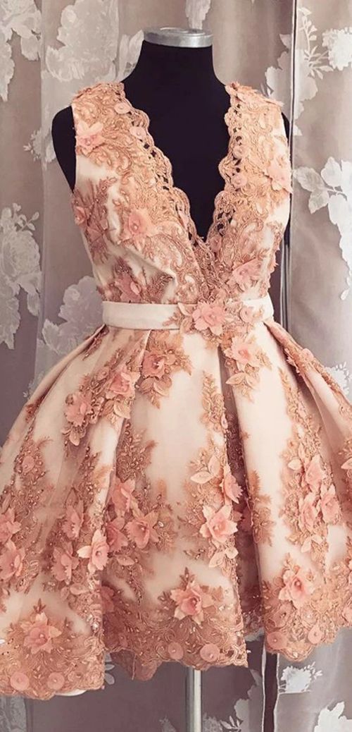 Tulle A-line V-neck Homecoming Dress, Sleeveless Short Homecoming Dress S23683