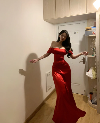 Charming Red Off The Shoulder Satin Mermaid Long Prom Gown Party Dress SP292