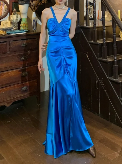 Stunning Prom Dress Royal Blue V-neck Pleated Mermaid Long Evening Dress SP3826