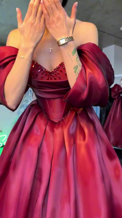 Elegant Burgundy Ball Gown Off The Shoulder Satin Beaded Long Party Dress Prom Gowns SP2145