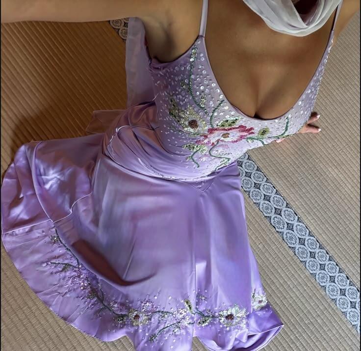 Pretty Purple V Neck Satin Sequin Beaded Mermaid Long Party Dress Evening Dress SP3778