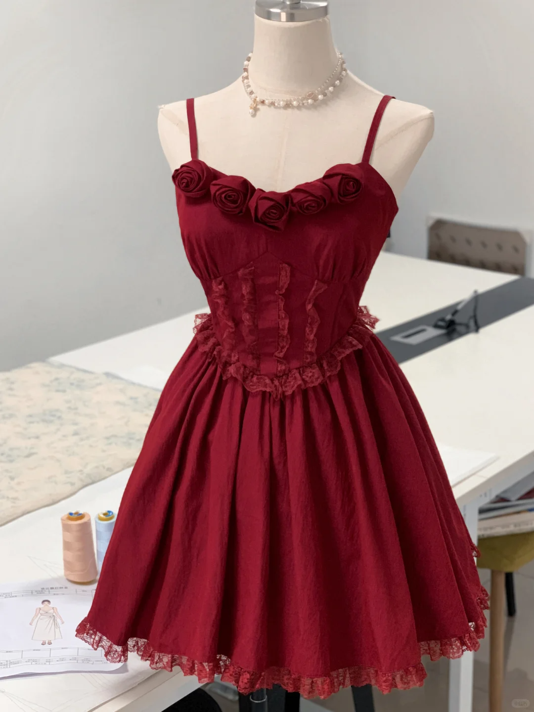 Vintage Burgundy Spaghetti Straps Satin Short Formal Homecoming Dress Birthday Outfits Y9402