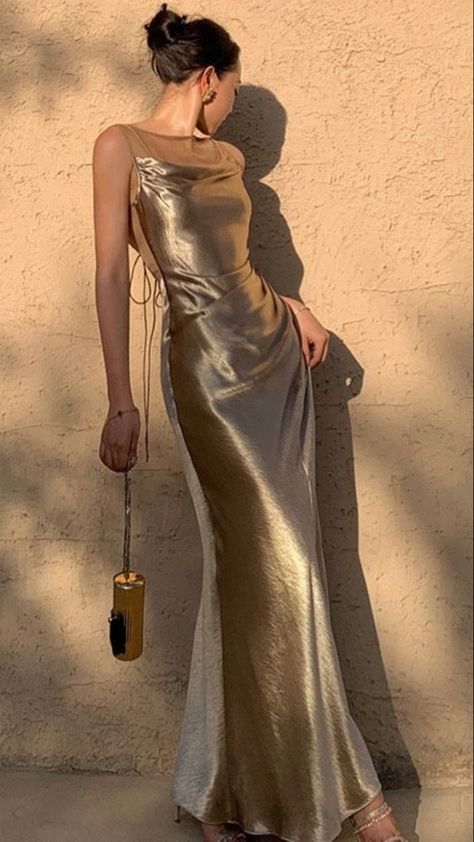 Fashion Spaghetti Strap Champagne Gold Satin Mermaid Party Dress Prom Gown SP538