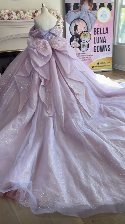 Glamorous Ball Gown Lilac Tulle Sequin Beaded  Quinceanera Dress Sweet 15 Dress With Bow SP4294