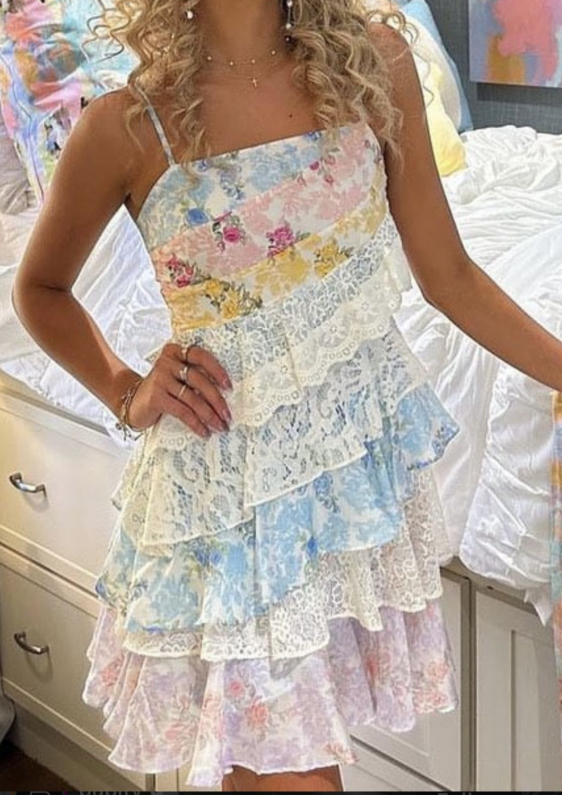 Pretty Spaghetti Straps Chiffon Printed Floral Lace Layered Ruffles Short Homecoming Dress Cocktail Dress Y9370