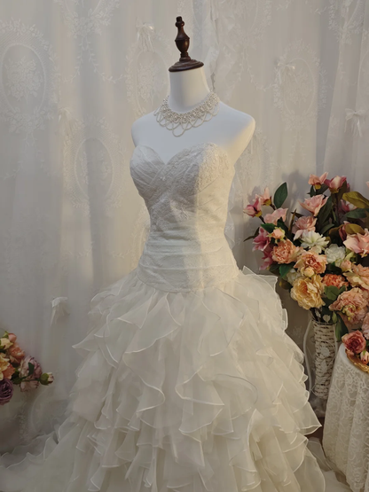 Pretty Strapless White Tulle Ruffles Long Wedding Dress Formal Bridal Dress SP2161