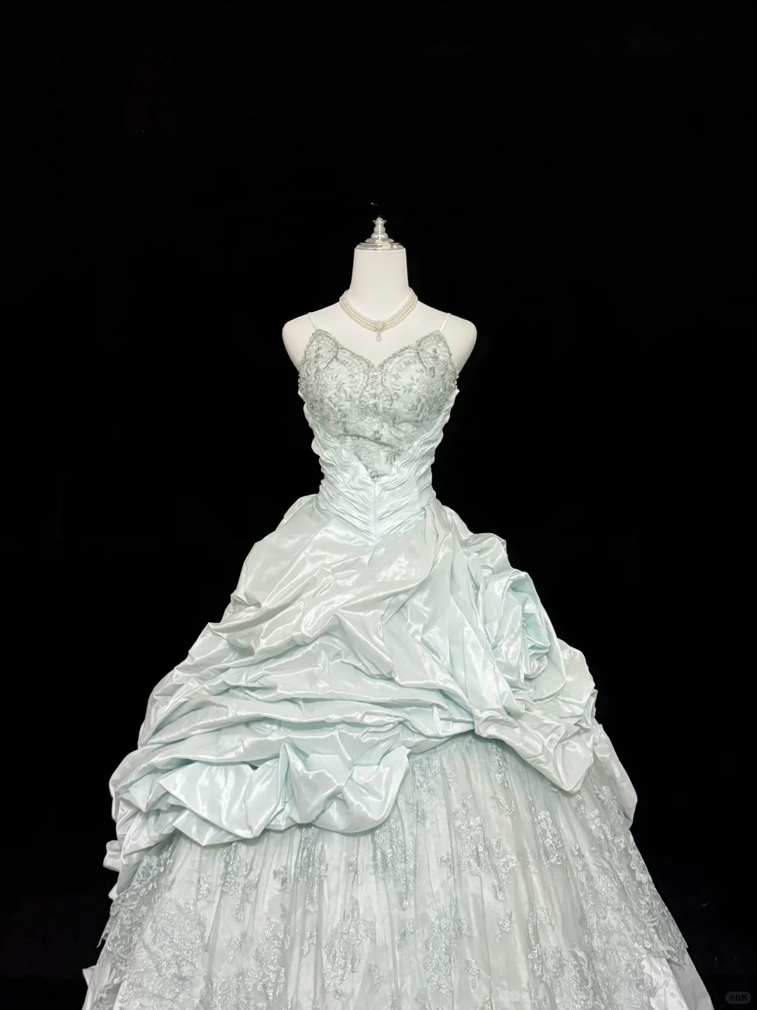 Glamorous Spaghetti Straps V Neck Lace Satin Pleated Floral Quinceanera Dress Sweet 16 Dress SP2219