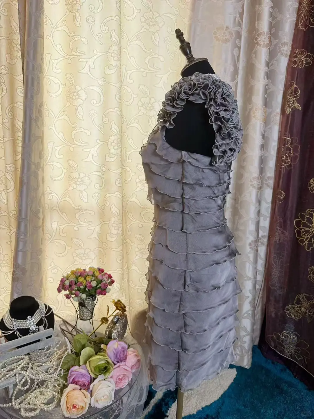 Vintage Silver Gray Chiffon Ruffle Layered Cocktail Dress One Shoulder Formal Graduation Homecoming Dress Y9184