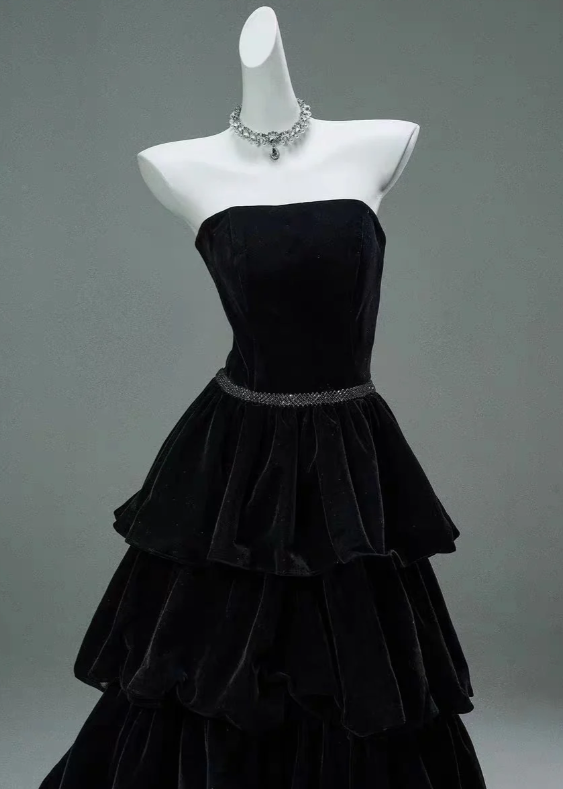 Chic Black A-line Layered Evening Dress,Black Strapless Evening Gown Y4378