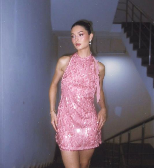 Pretty Pink Halter Sheath Sequin Cocktail Dress Formal Graduation Homecoming Dress Y9699