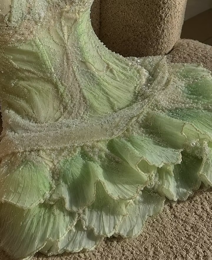 Glamorous Green Tulle Ruffle Sleeveless Beaded Short Prom Dress Homecoming Dress SP3746
