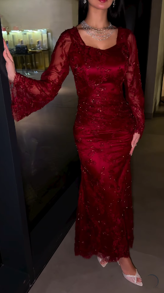 Elegant Burgundy Lace Beaded Mermaid Evening Dress Long Prom Dress SP844