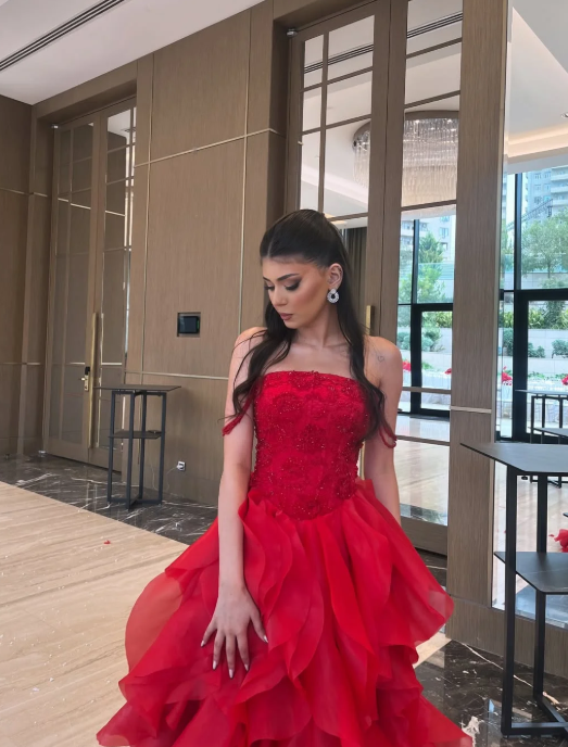 Charming Red Off The Shoulder Tulle Ruffles Long Party Dress Prom Gown With Beaded SP497
