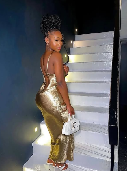 Elegant Sleeveless Spaghetti Straps Evening Dress Y1891