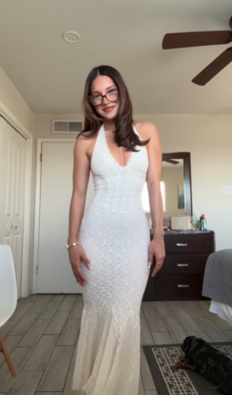 Classy V Neck Lace Mermaid White Long Wedding Guest Dress Evening Dress SP802