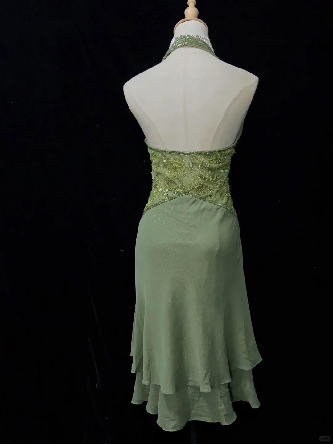 Elegant Halter V Neck Sage Green Chiffon Beaded Short Homecoming Dress Cocktail Dress SP2913