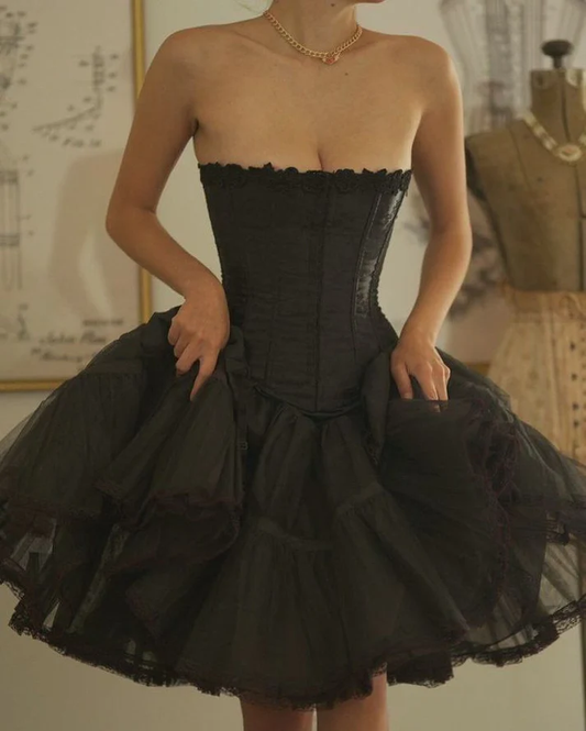 Sexy Strapless Black Tulle Lace A Line Homecoming Dress Short Party Dress Cocktail Dress Y8857