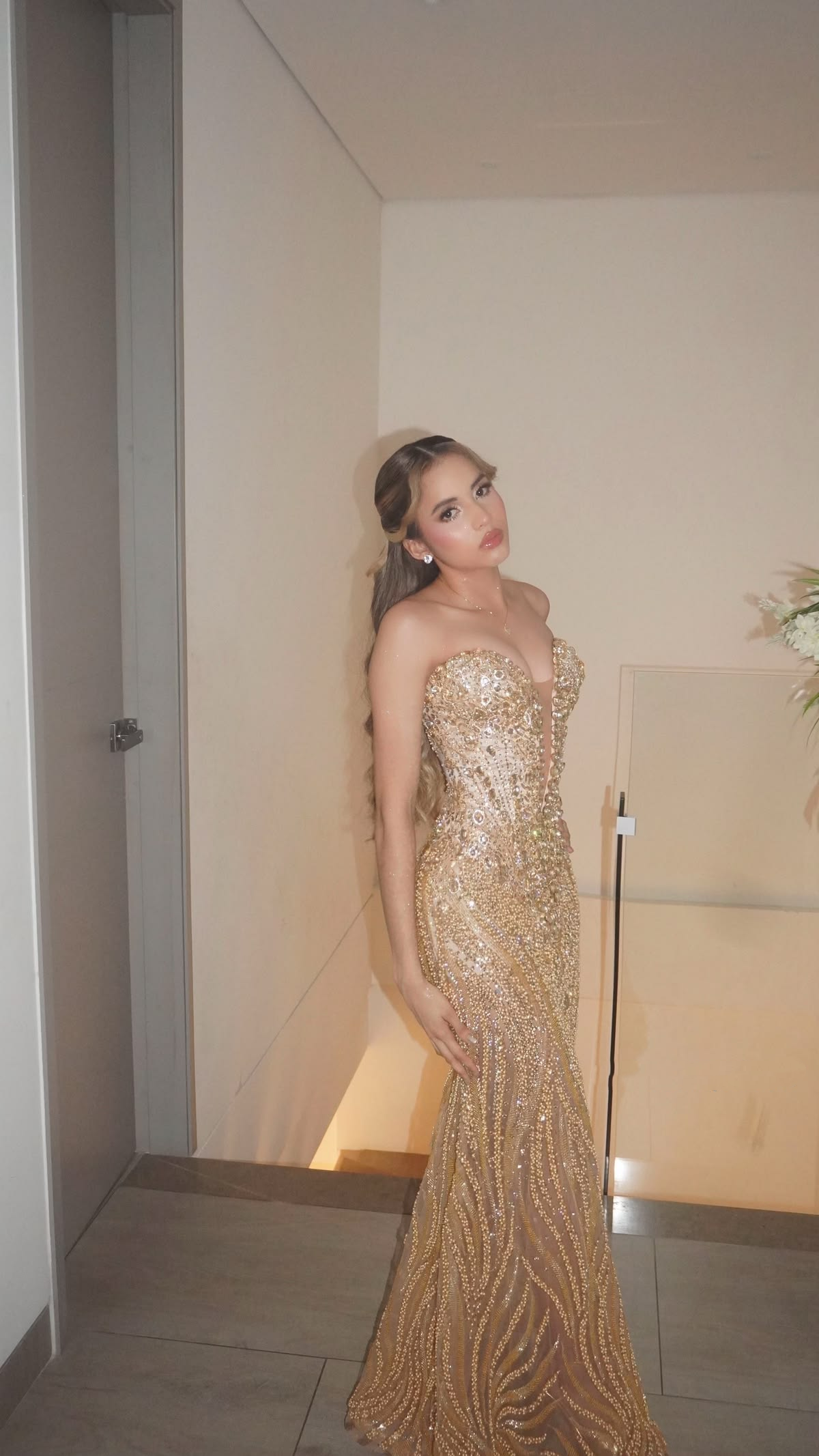 Elegant Strapless Gold Tulle Beaded Mermaid Long Party Dress Birthday Prom Dresses SP2226