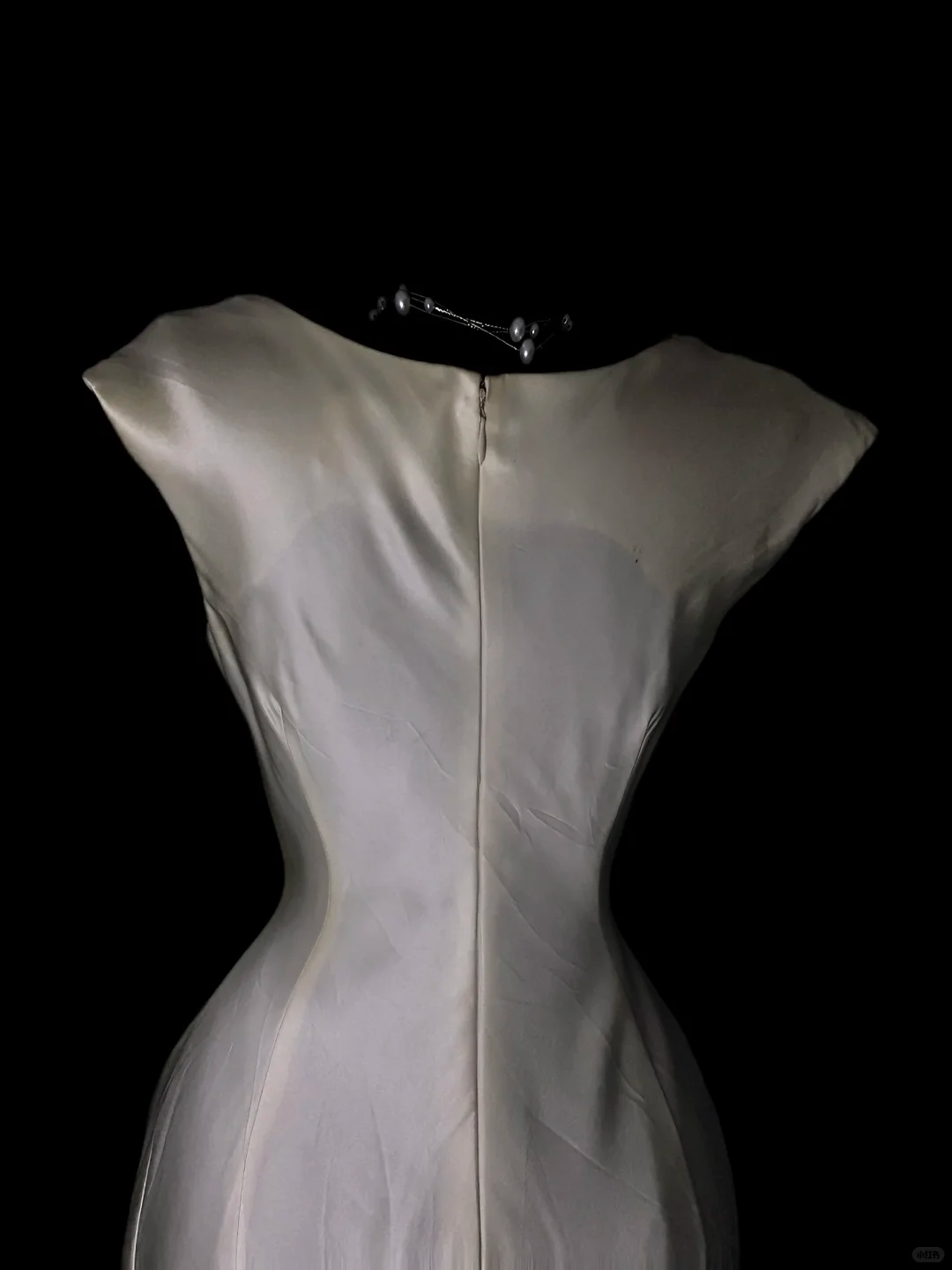 Elegant White Sleeveless Satin Mermaid Long Party Dress Formal Long Wedding Guest Dress SP4068
