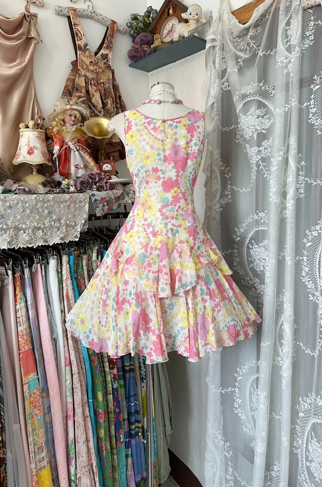 Beautiful Chiffon Printed Floral Sleeveless A Line Homecoming Dress Chic Short Cocktail Dress Y9223