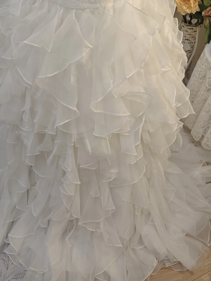 Pretty Strapless White Tulle Ruffles Long Wedding Dress Formal Bridal Dress SP2161