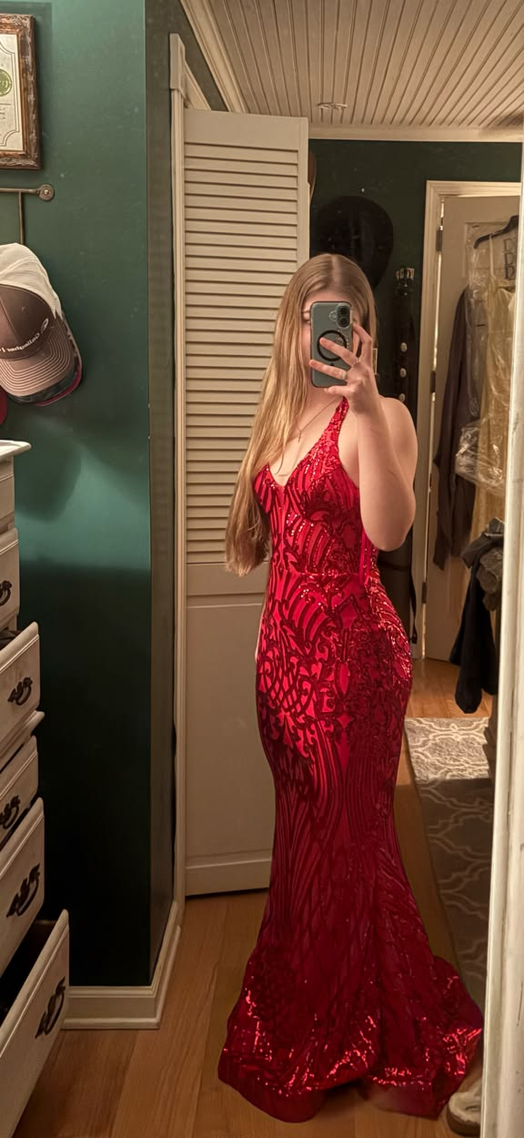 Chic Red halter V Neck Satin Sequin Mermaid Long Evening Dress Birthday Dress SP2174